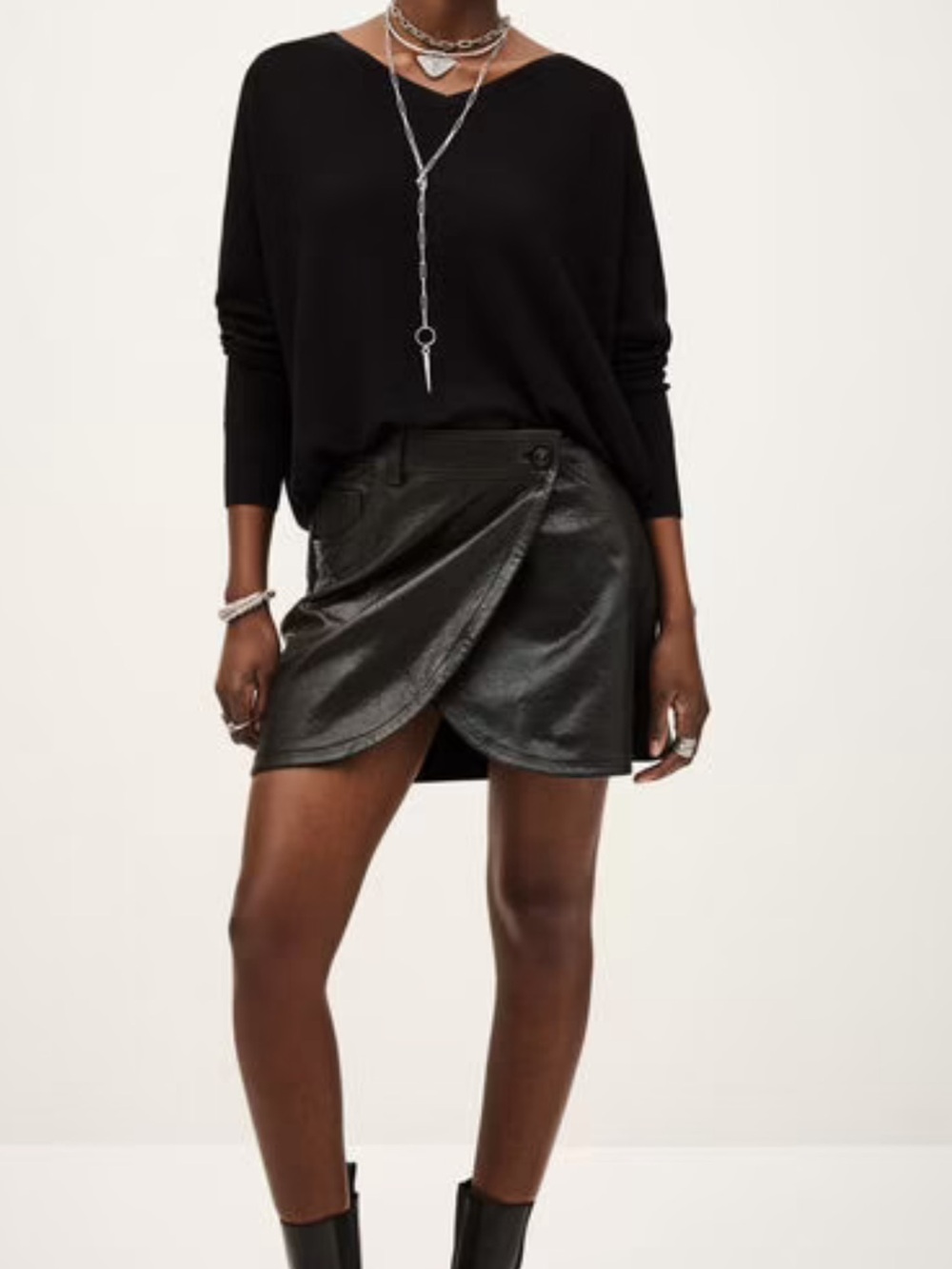 ba&sh Black Deep V-Back Sweater with Button Detail That Open ToThe Back - Picture 4 of 6
